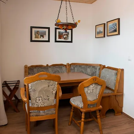 Guest house Biohof Kluegel 4*